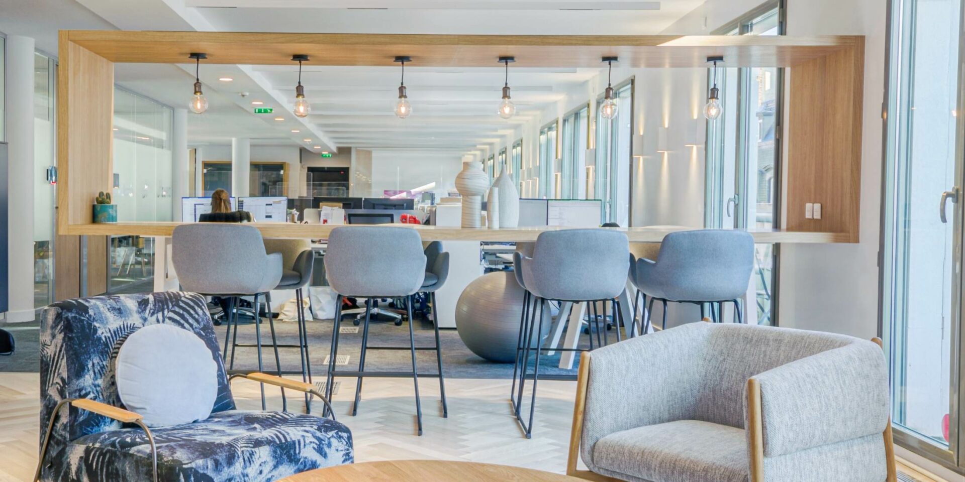 Aménagement des bureaux havea, espace détente et open space