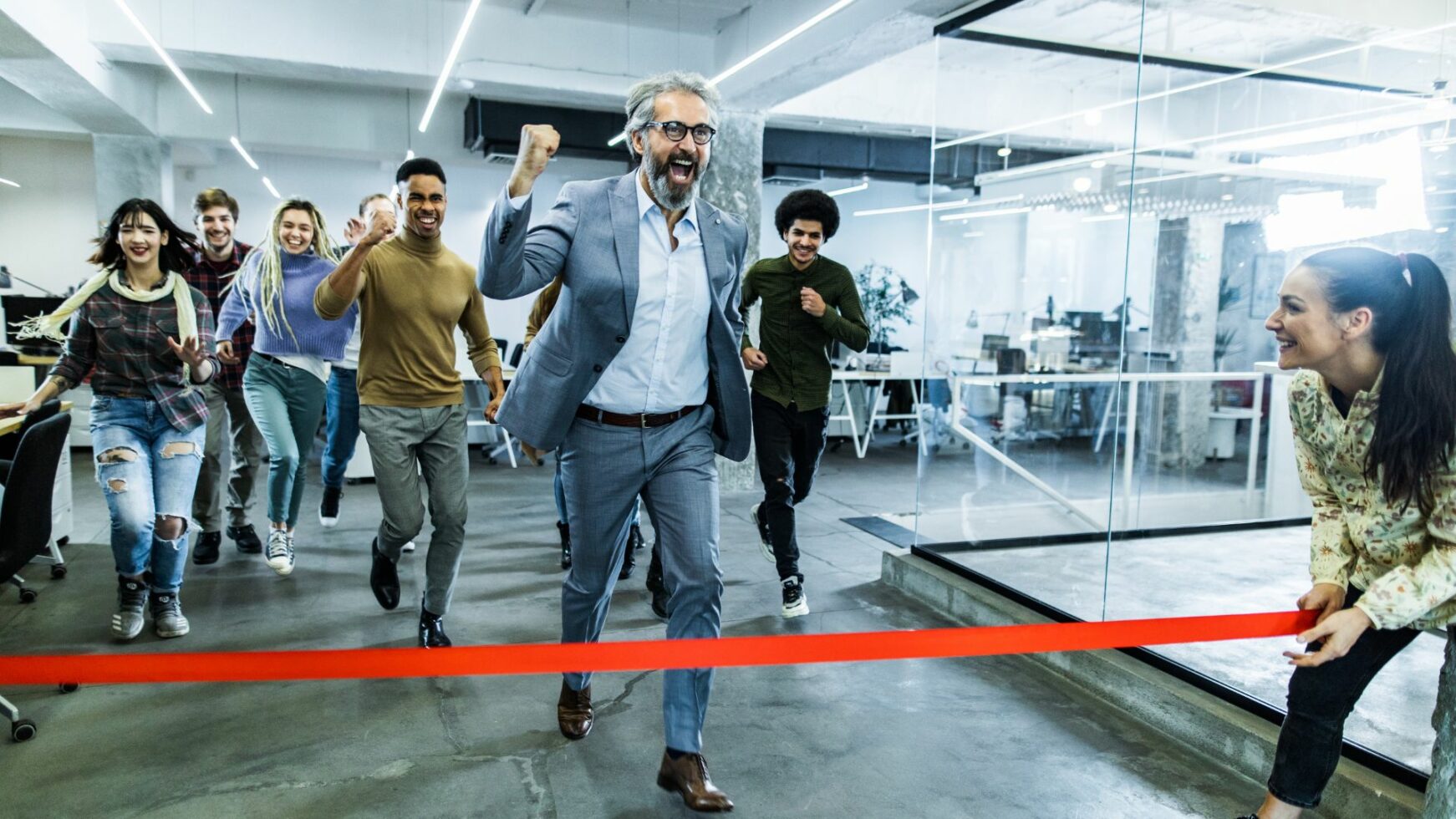 Courses dans les bureaux pour imiter les jeux olympiques