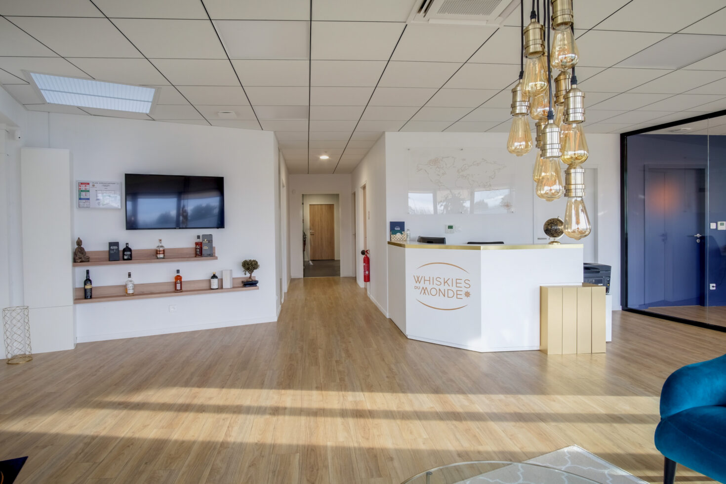 Bureaux WHISKIES DU MONDE by WENES Aménagement