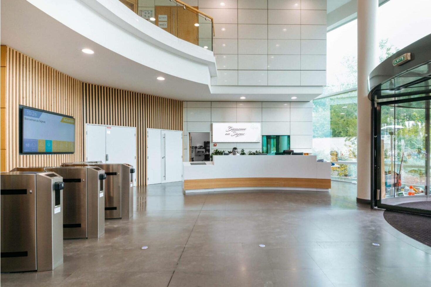 Accueil des bureaux Le Signac by WENES Aménagement