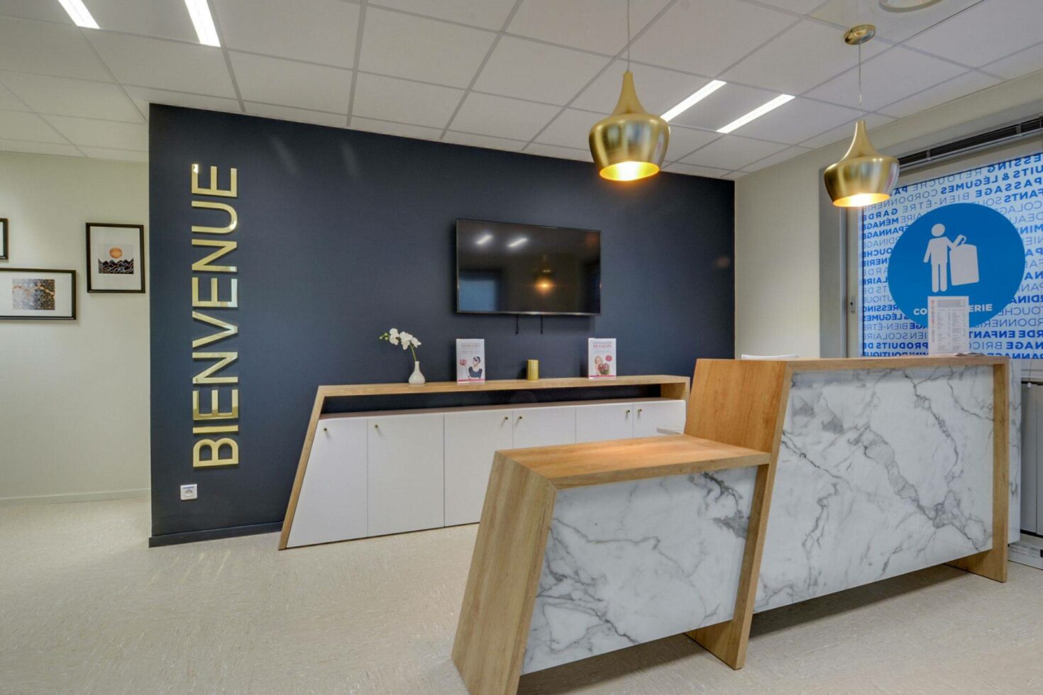 Accueil conciergerie bureau Le Dôme by WENES Aménagement